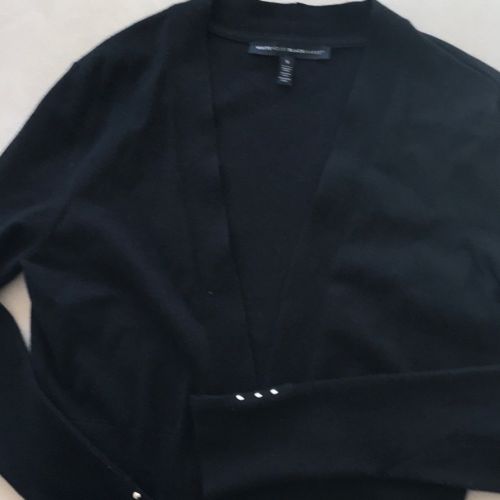Black shrug
